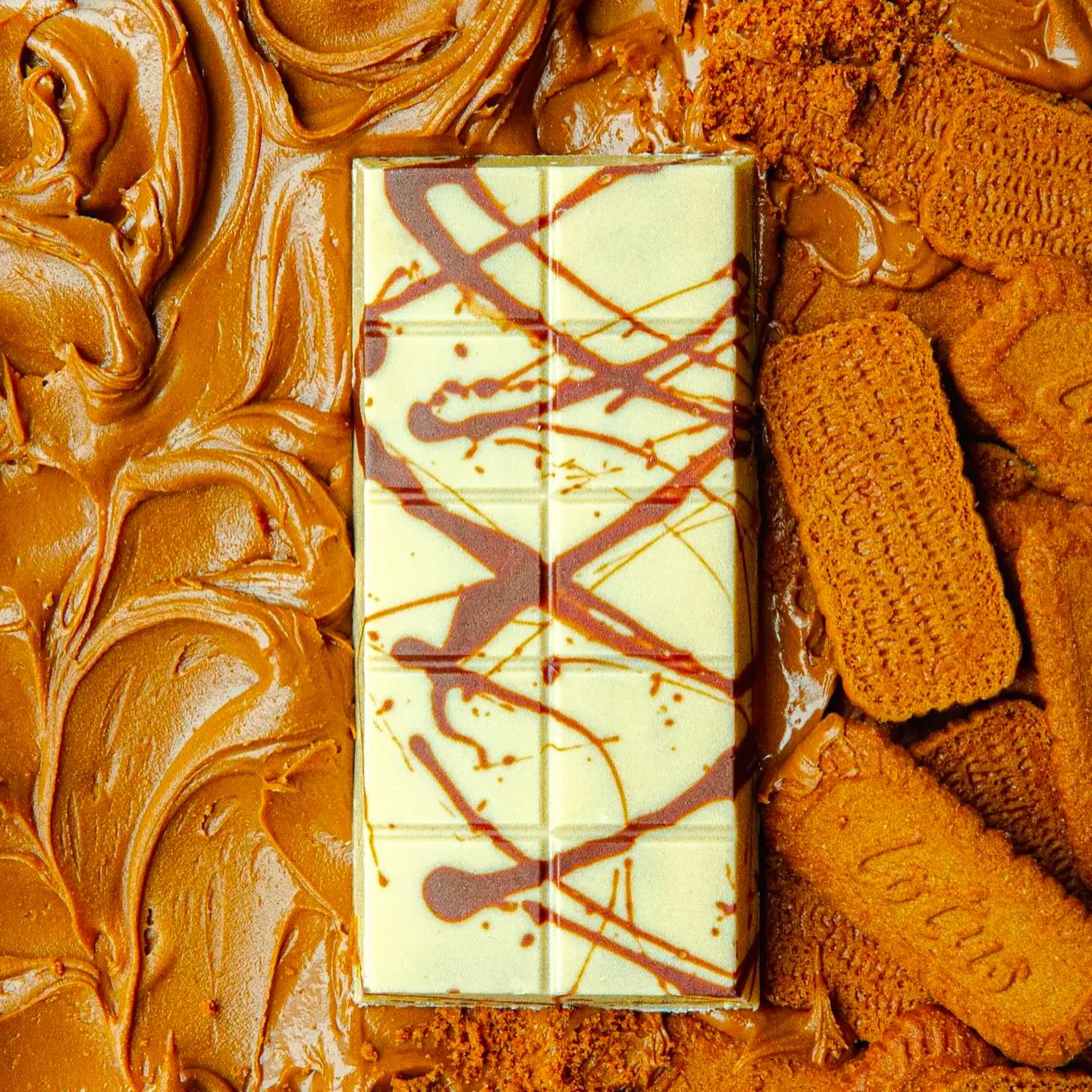 Fix "Mind Your Own Biscouff" Chocolate Bar 210g